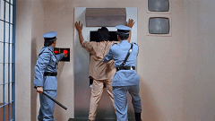 《力王》無數人的童年陰影,但卻是一部不折不扣的正能量片 《力王》無數人的童年陰影,但卻是一部不折不扣的正能量片