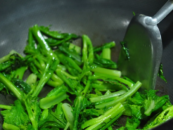 因為這個菜名，四川人和廣東人吵起來了