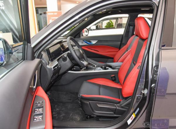 家裡人口少,買輛小型SUV就行,這三款省油、耐用、舒適、空間大 家裡人口少,買輛小型SUV就行,這三款省油、耐用、舒適、空間大