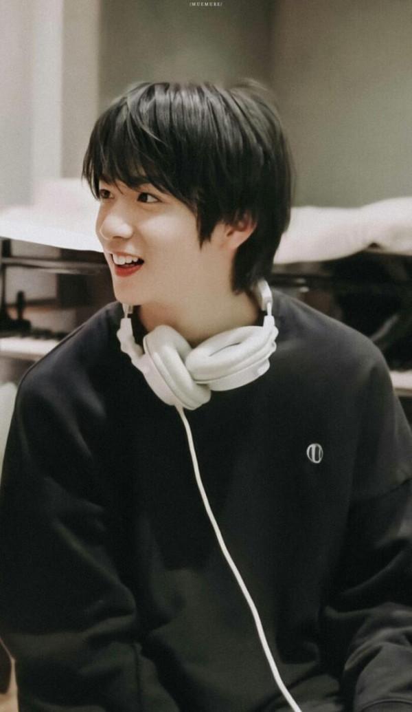 劉耀文現身重點高中上課,被網友舉報走後門,官方:未錄取 劉耀文現身重點高中上課,被網友舉報走後門,官方:未錄取