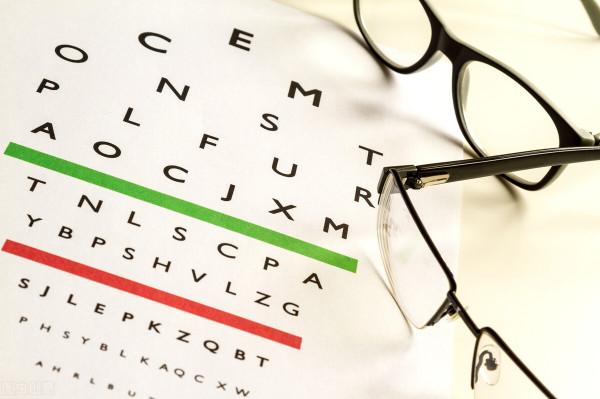 給孩子佩眼鏡的那些事(二)OK鏡太貴,熊孩子說以後別買肉吃了 給孩子佩眼鏡的那些事(二)OK鏡太貴,熊孩子說以後別買肉吃了