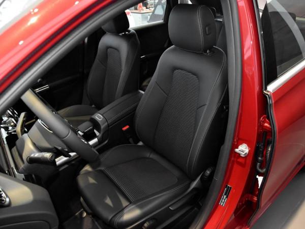 油耗5.9L豪華入門家轎,低價高配原裝進口空間大,帶你看賓士B級 油耗5.9L豪華入門家轎,低價高配原裝進口空間大,帶你看賓士B級