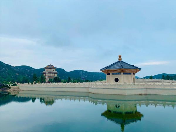 普陀斥資60億打造了一座佛經裡的極樂世界,門票90你想來嗎? 普陀斥資60億打造了一座佛經裡的極樂世界,門票90你想來嗎?