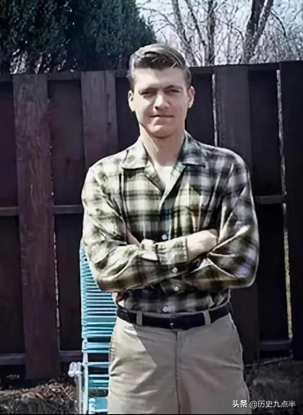 智商167的哈佛天才,黑化之後有多可怕?數百FBI特工17年抓不到人 智商167的哈佛天才,黑化之後有多可怕?數百FBI特工17年抓不到人