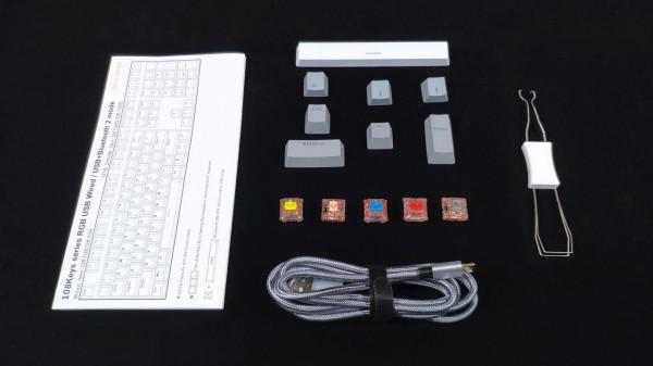 遇見珊瑚海，鍵線分離、熱插拔、RGB燈效，小呆蟲GK108開箱