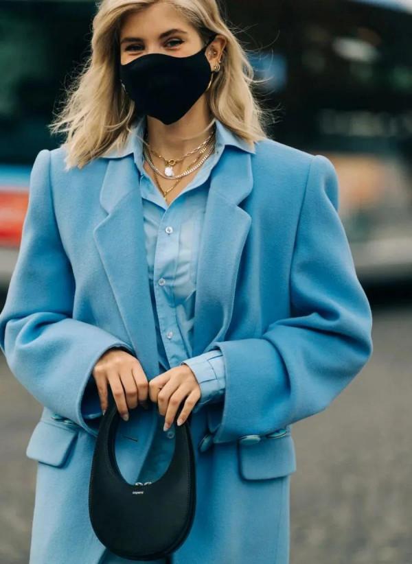 穿大衣時,憑什麼“時髦”?3個高階穿搭乾貨,我賭你不知道 穿大衣時,憑什麼“時髦”?3個高階穿搭乾貨,我賭你不知道