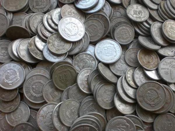 收古董收到破產