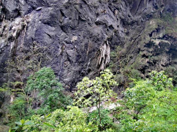 天景山仙人橋景區:有“天上美景,人間仙境”之美譽 天景山仙人橋景區:有“天上美景,人間仙境”之美譽