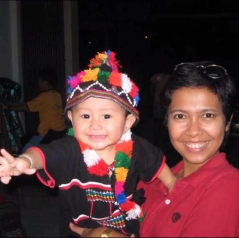 我的家族在泰國生活了100年，每年都過中秋和春節