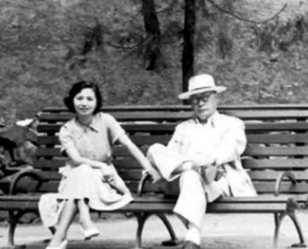 陳毅被張茜鎖門外，衝動下提離婚，周恩來找到張茜：給你提個建議