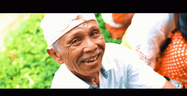 90後情侶裸辭大廠，4年遊遍50國，又在雲南租下1600㎡院子