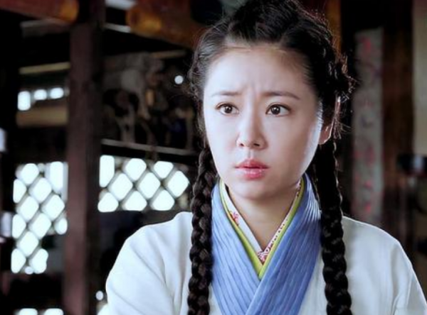 沒有對比就沒有傷害，中年婦女真的不適合演&OpenCurlyDoubleQuote;小女孩&rdquo;