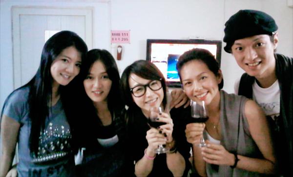 4對生死相隔的摯友讓人落淚,楊丞琳不忘前男友,陳喬恩連年悼念 4對生死相隔的摯友讓人落淚,楊丞琳不忘前男友,陳喬恩連年悼念