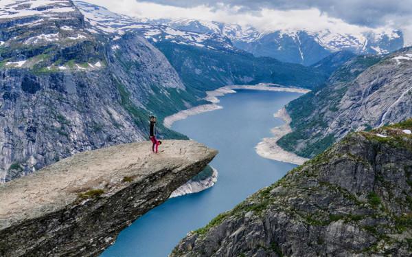 峽灣,一種不像是在地球的地質奇觀,中國沒有,北歐較多 峽灣,一種不像是在地球的地質奇觀,中國沒有,北歐較多