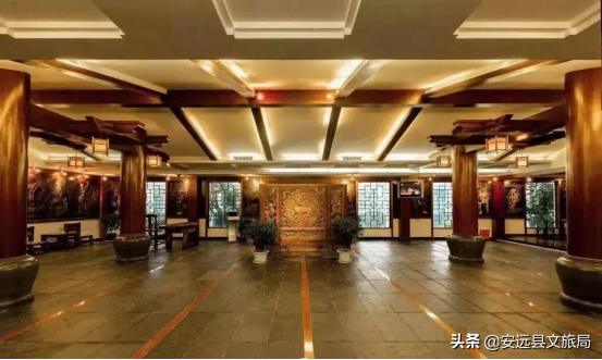 神獸歸籠,旅行終於能提上日程,走江西最長玻璃橋、賞東方羅馬,全部安排! 神獸歸籠,旅行終於能提上日程,走江西最長玻璃橋、賞東方羅馬,全部安排!