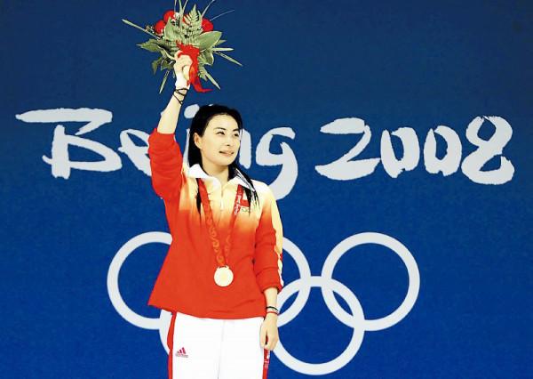 跳水女王郭晶晶，傳奇一生，獲獎無數，她靠什麼成為人生贏家？