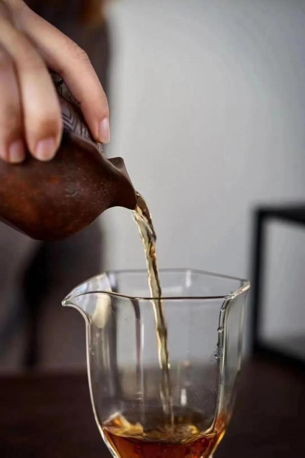 富甲一方手抓壺，見過嗎？