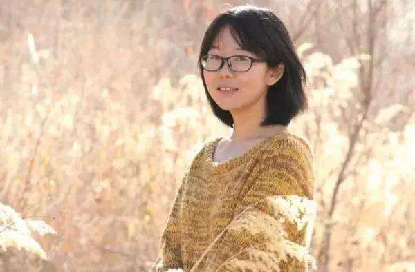 90後書評人魏小河評點作家，用一間書房抵抗全世界