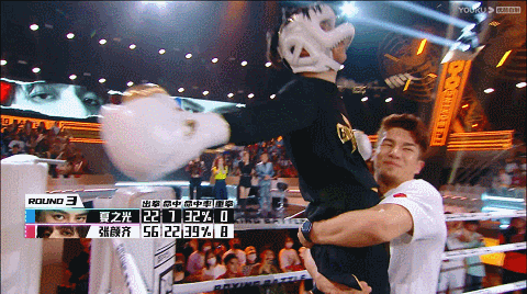 林丹夠狠，但女人打起來更可怕！李斯丹妮拳臺“暴揍”於文文