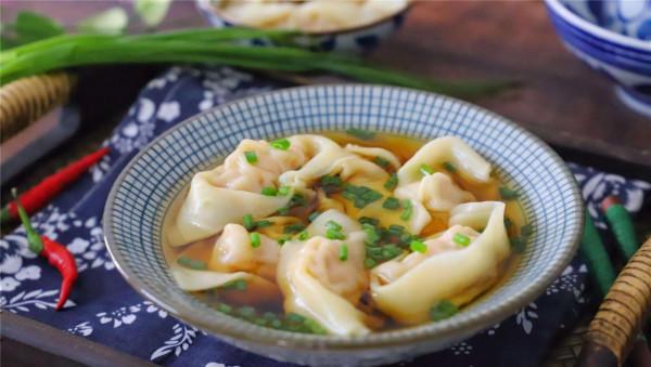 大年初二，記得&OpenCurlyDoubleQuote;做3事，吃2菜&rdquo;，老傳統別丟，日子才越過越好