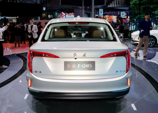 10月銷量2000多,紅旗E-QM5尷尬了誰 10月銷量2000多,紅旗E-QM5尷尬了誰
