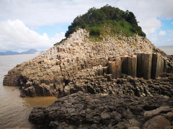 浙江有一個海蝕奇景,是《中國國家地理》推薦地,世界罕見 浙江有一個海蝕奇景,是《中國國家地理》推薦地,世界罕見