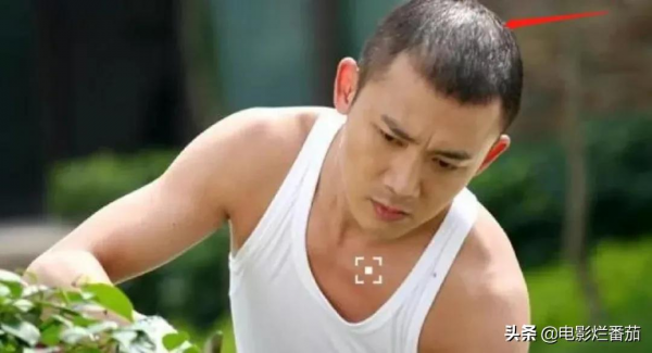 “禿頂”危機的10大男神，有人29歲髮際線堪憂，有人常年戴假髮套