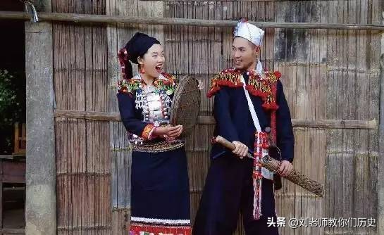 我們少數民族德昂族居室文化和茶文化都有何特點 我們少數民族德昂族居室文化和茶文化都有何特點