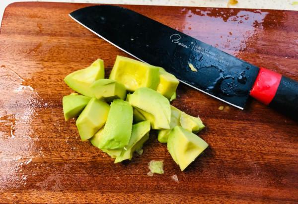 上班族對抗肥胖飲食指南 -“低卡刮油抗餓沙拉” 上班族對抗肥胖飲食指南 -“低卡刮油抗餓沙拉”