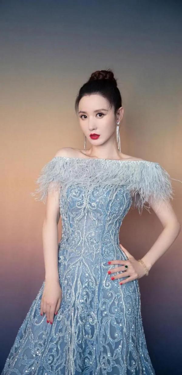 最美老闆娘：張萌