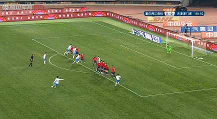 1比0！中超保級隊絕境爆發，于根偉神換人，泰山舊將第90分鐘絕殺