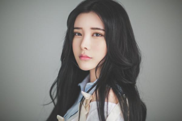 張逸傑戴燕妮深夜同回小區,疑似戀情曝光,男方比女方小6歲 張逸傑戴燕妮深夜同回小區,疑似戀情曝光,男方比女方小6歲