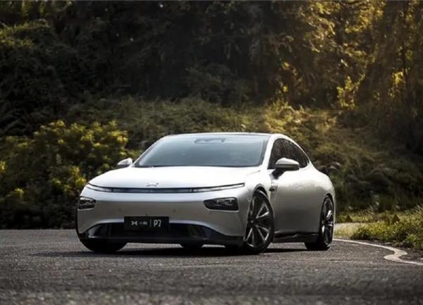 純電車適合長途出行嗎？續航能力是一方面，更重要的還有這些