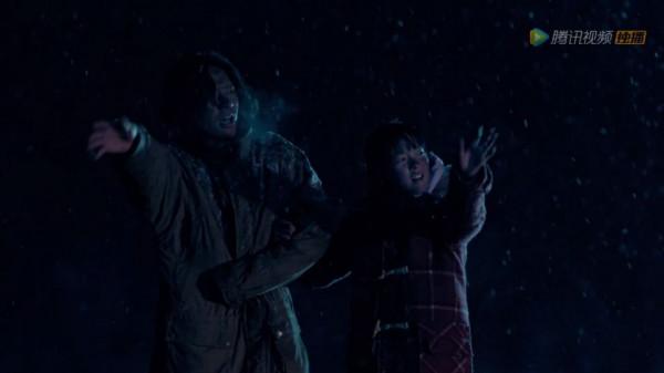 《雙探》當被拐賣的孩子遇到殺人犯魔！大叔與小女孩詮釋人性的真