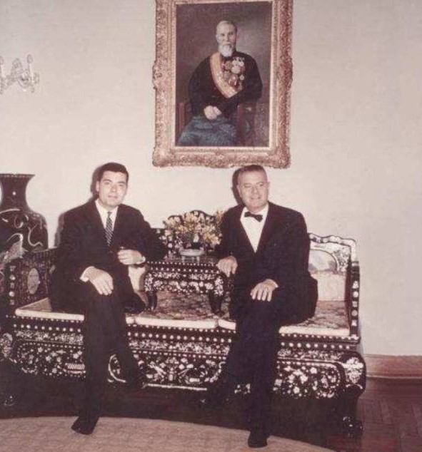 何世禮：何鴻燊之叔，李小龍之舅，早年征戰疆場，被授予上將軍銜