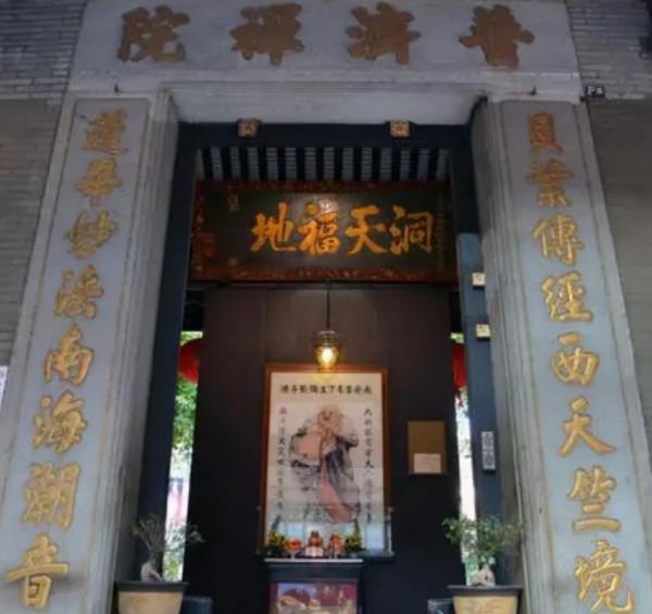 1978年,江蘇3名小學生玩耍,無意中進入暗洞,發現價值50億國寶 1978年,江蘇3名小學生玩耍,無意中進入暗洞,發現價值50億國寶