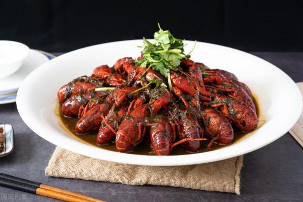 “五香粉”和“十三香”有何區別？搞懂了再用，用錯做菜難以下嚥