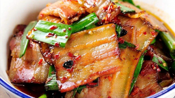 2022年夜飯選單出爐，5葷3素2涼上一桌，照著做，端上桌年味十足