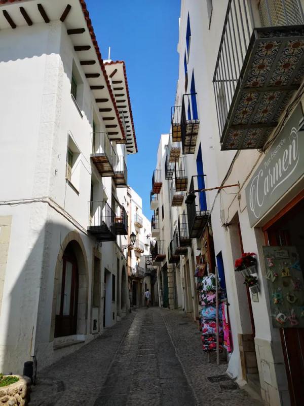 在西班牙小鎮潘尼斯科拉