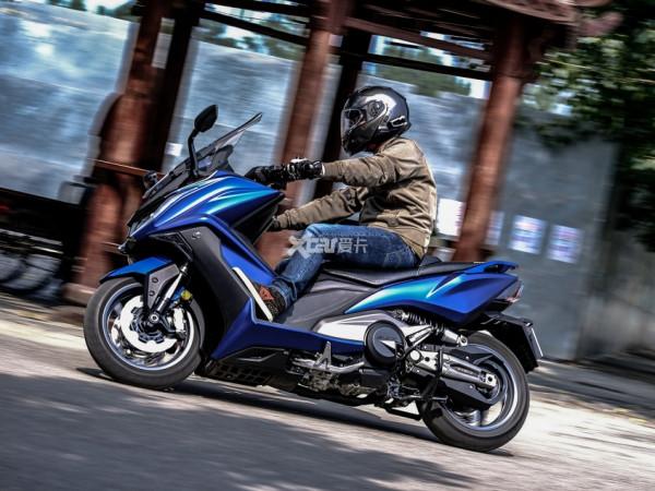 CKD風潮下的旗艦踏板 試駕光陽AK550 CKD版 CKD風潮下的旗艦踏板 試駕光陽AK550 CKD版