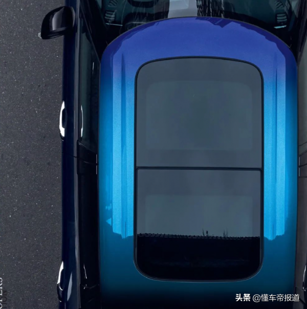 新車 | 售25.49萬元起,MINI The Coopers紀念版上市,配藍黑漸變車頂 新車 | 售25.49萬元起,MINI The Coopers紀念版上市,配藍黑漸變車頂