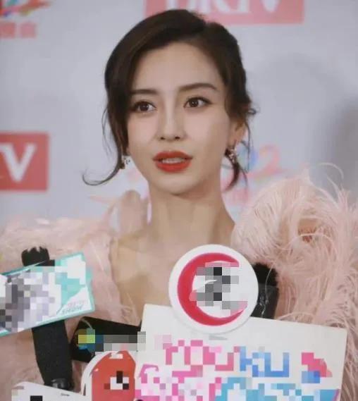 劉浩存參加殘健晚會，楊穎霸屏？王力宏為啥不學小豬抗下所有？