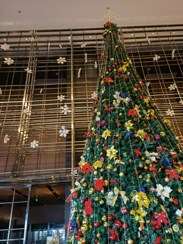 快自查!這幾種燈使用不當,可能引起孩子眼損傷 快自查!這幾種燈使用不當,可能引起孩子眼損傷