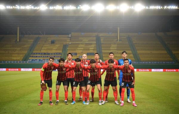 胡靖航演砸了！罕見在上港獲得首發，卻在本輪聯賽表現不佳