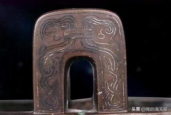 大叔日本淘鼎式爐鑑定，稱100萬美金買的，專家：我報價你站穩