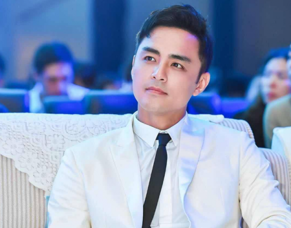 為還鉅債出道的10位明星,有2人還父母賭債,有5人因家裡生意失敗 為還鉅債出道的10位明星,有2人還父母賭債,有5人因家裡生意失敗