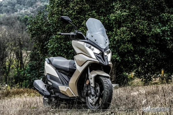 高顏帶感又好用——光陽Racing X150測評 高顏帶感又好用——光陽Racing X150測評