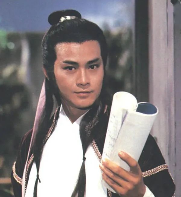 16位演過展昭的男星，把他們的演繹一對比，差距太慘烈了