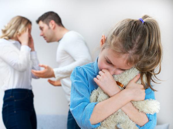 爸媽經常吵架，對孩子有哪些影響？比想象中更嚴重