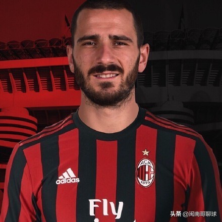 笑看義大利足壇三巨頭轉會史，尤文圖斯真有錢，AC米蘭真省錢